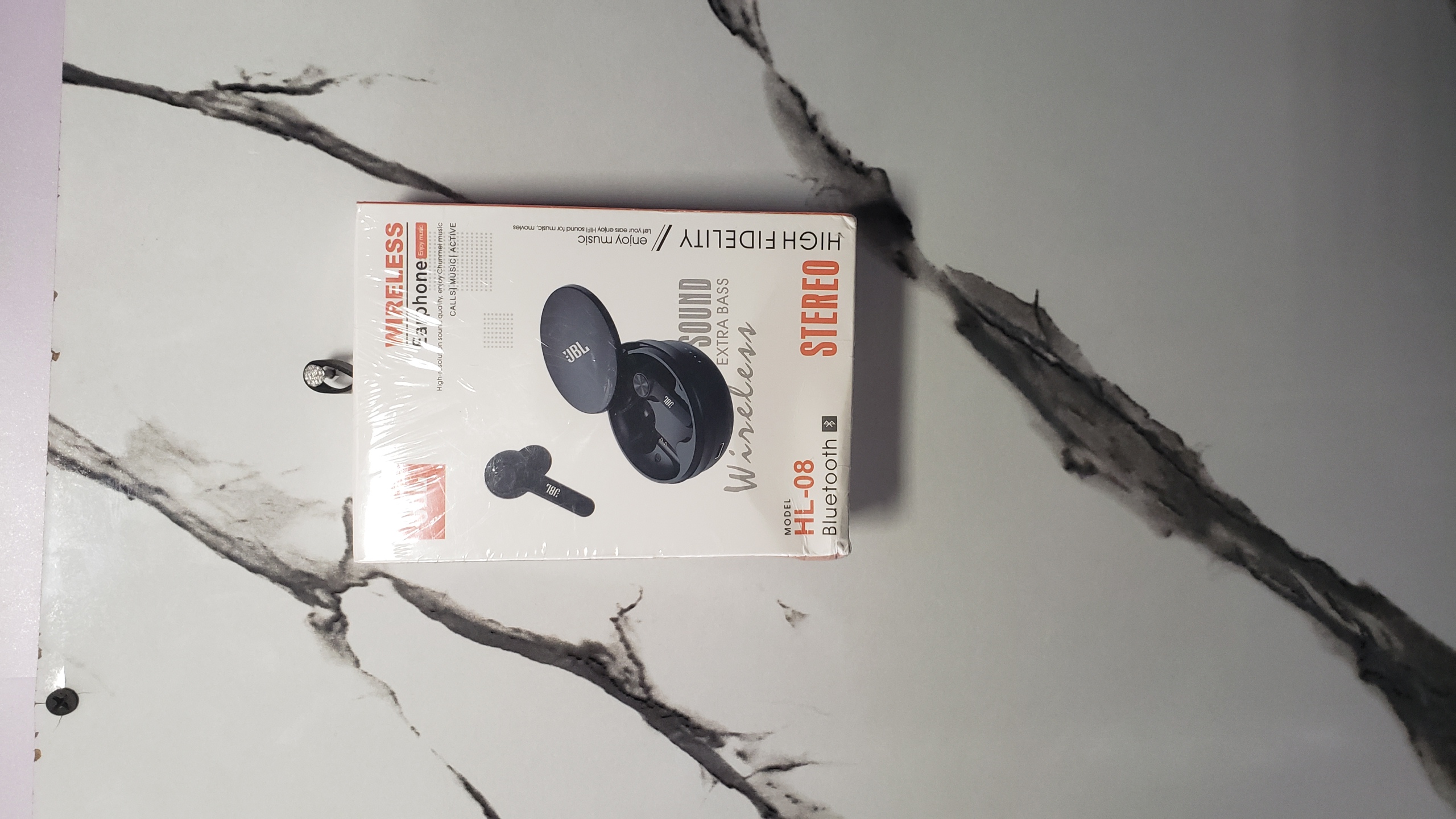 Wireless earpod