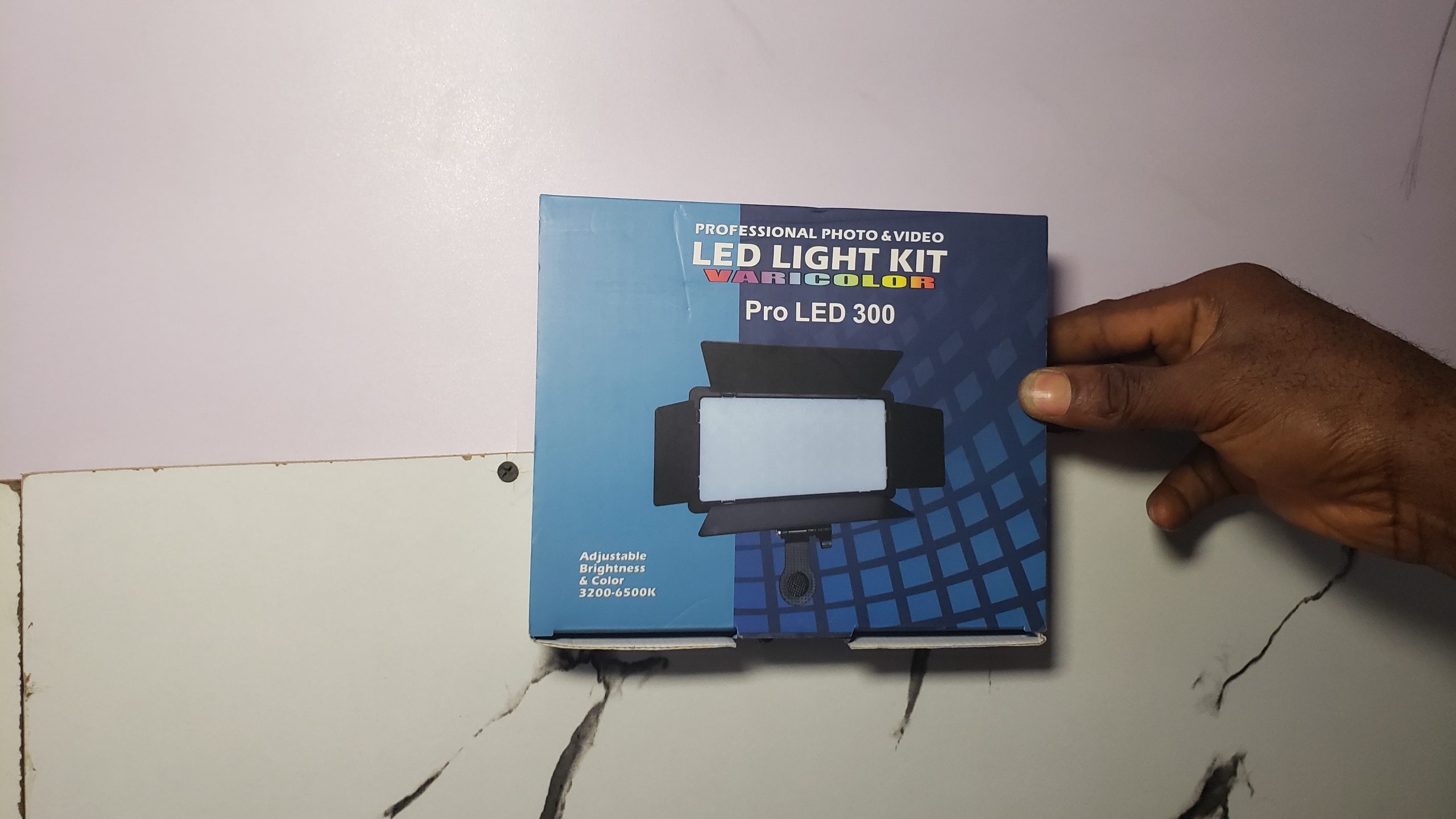LED LIGHT KIT PRO 300 WHITE