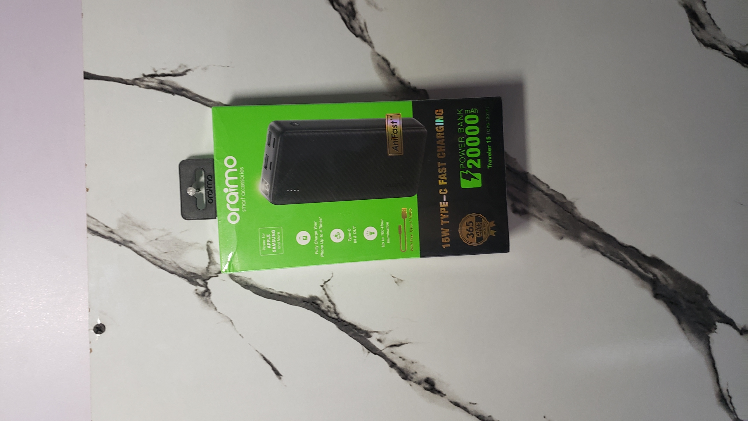 Oraimo 2000mah powerbank with type c out put